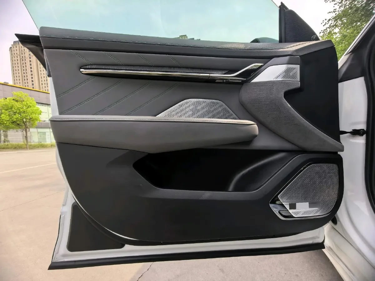 2022 Zeekr 001 BEV 100KWH,autocango,china used car exporter,china ev exporter,chinese used car exporter,chinese used ev exporter