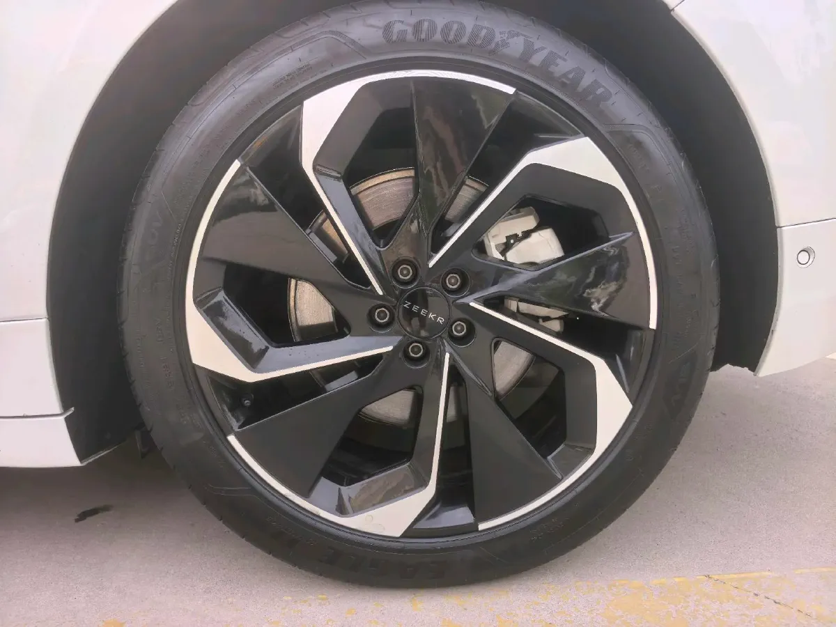 2022 Zeekr 001 BEV 100KWH,autocango,china used car exporter,china ev exporter,chinese used car exporter,chinese used ev exporter