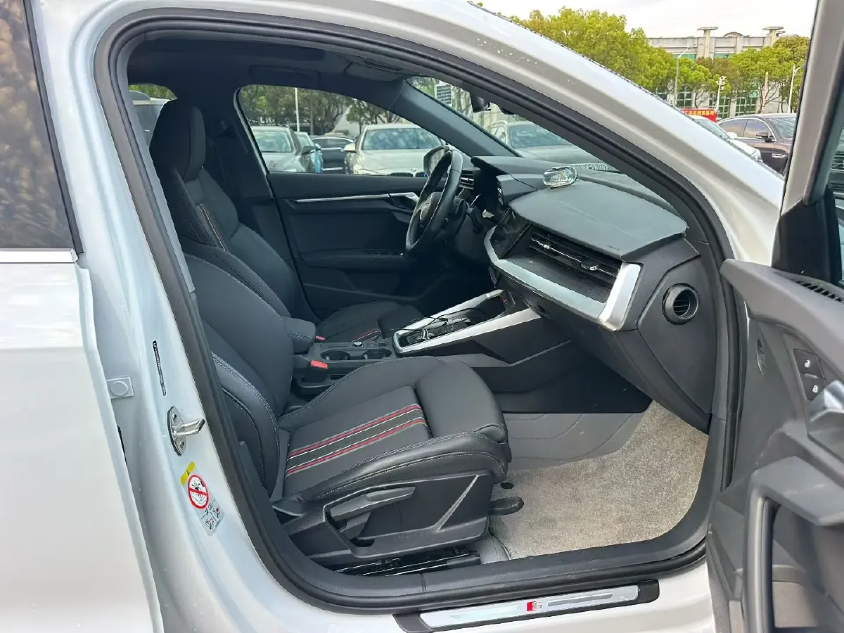 2024 Audi A3 1.4T 150HP L4 7DCT,autocango,china used car exporter,china ev exporter,chinese used car exporter,chinese used ev exporter