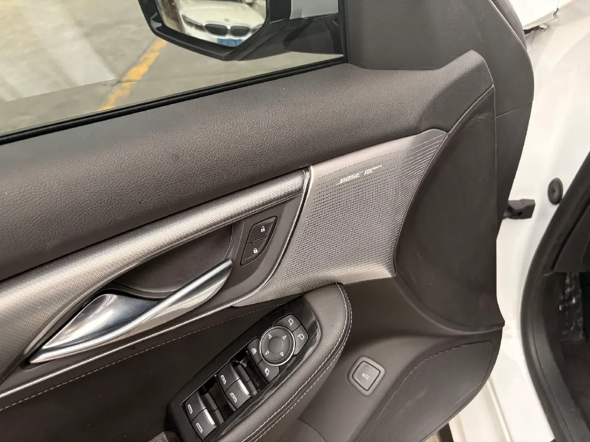 2021 Cadillac CT5 2.0T 237HP L4 10AT,autocango,china used car exporter,china ev exporter,chinese used car exporter,chinese used ev exporter