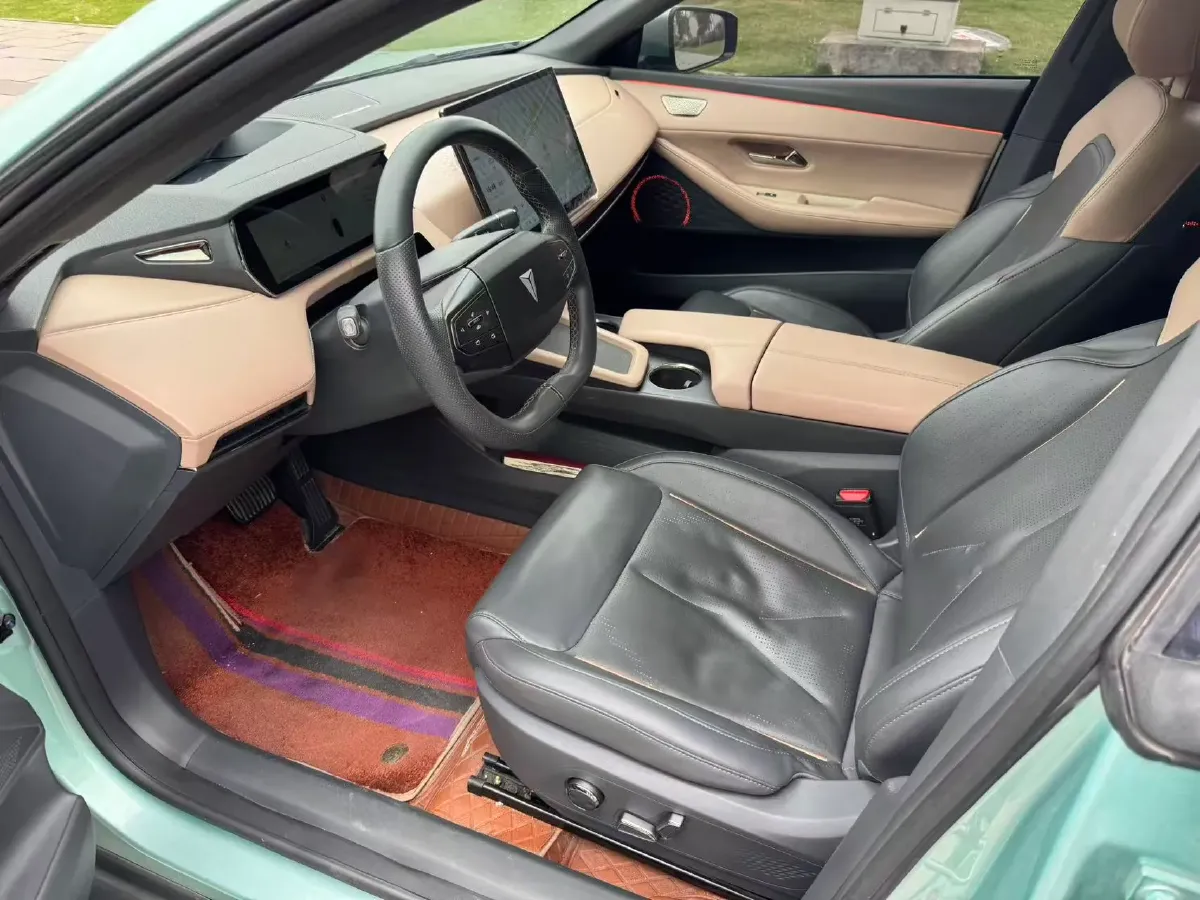 2022 DongFeng Forthing LingZhi EV BEV 68.4KWH,autocango,china used car exporter,china ev exporter,chinese used car exporter,chinese used ev exporter