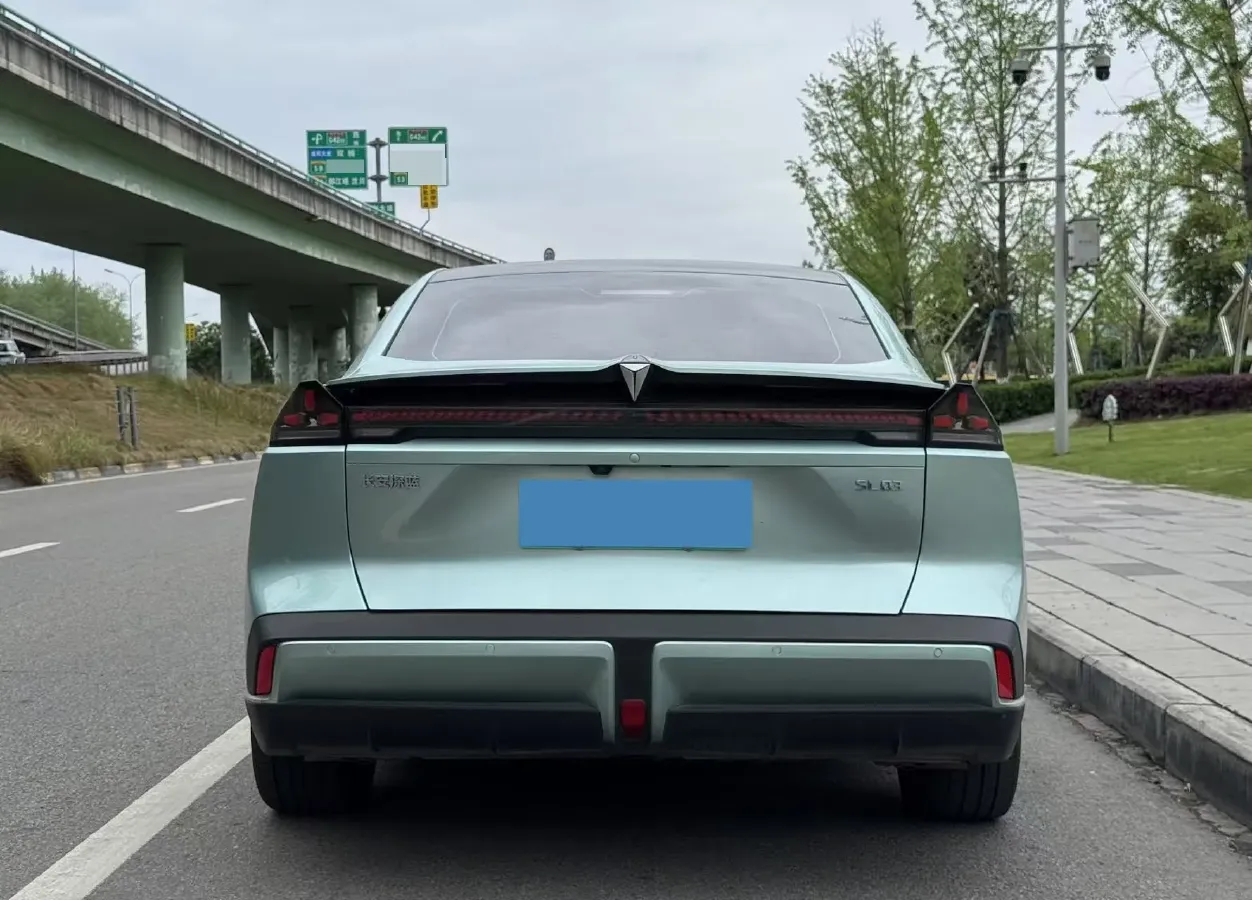 2022 DongFeng Forthing LingZhi EV BEV 68.4KWH,autocango,china used car exporter,china ev exporter,chinese used car exporter,chinese used ev exporter