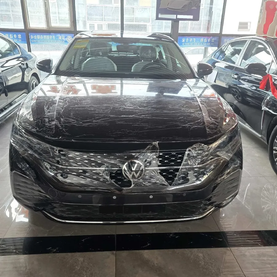 2026 Volkswagen Passat 2.0T 186HP L4 7DCT,autocango,china used car exporter,china ev exporter,chinese used car exporter,chinese used ev exporter