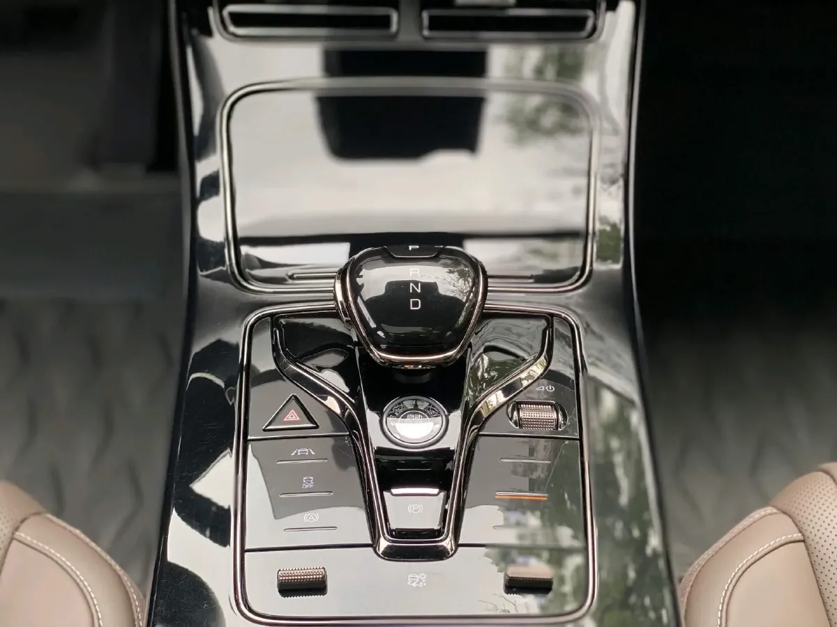 2021 BYD Han BEV 64.8KWH,autocango,china used car exporter,china ev exporter,chinese used car exporter,chinese used ev exporter