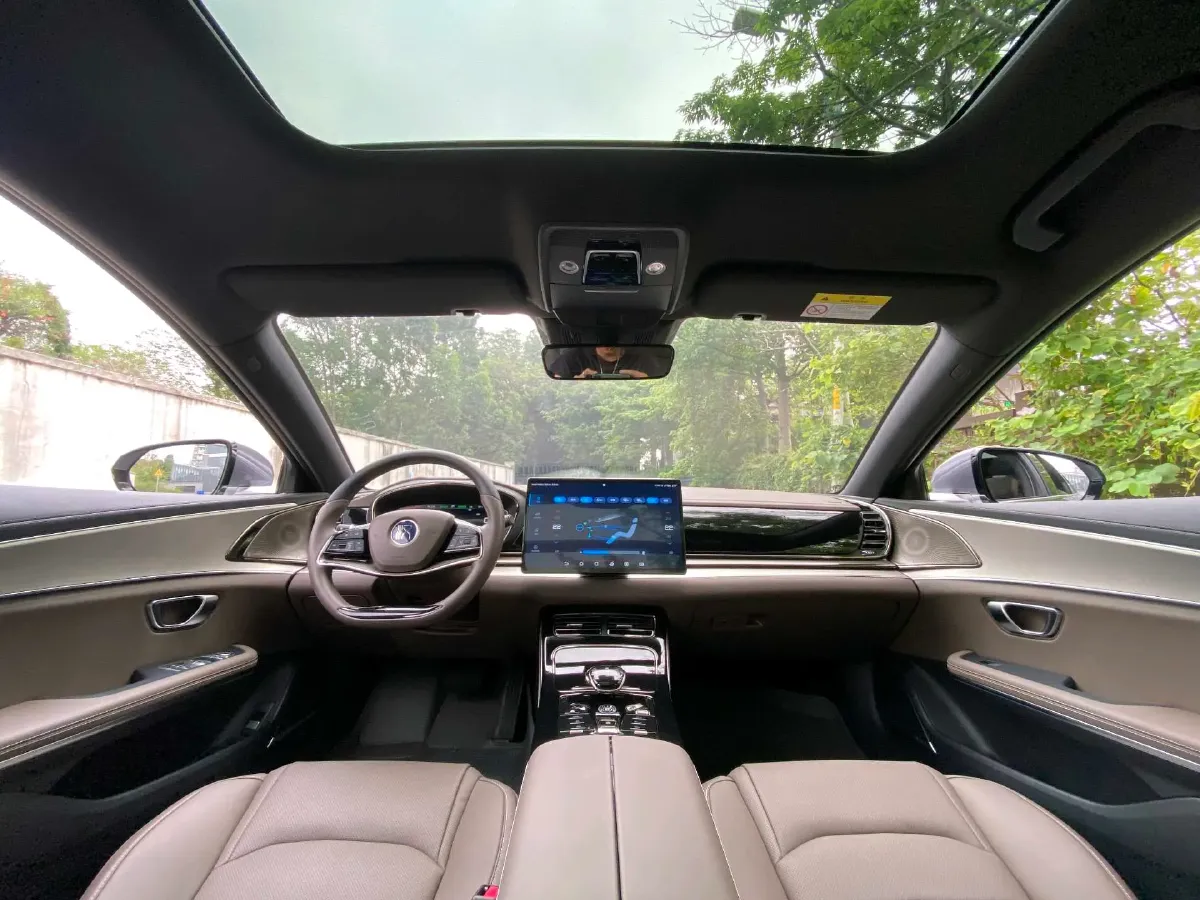 2021 BYD Han BEV 64.8KWH,autocango,china used car exporter,china ev exporter,chinese used car exporter,chinese used ev exporter