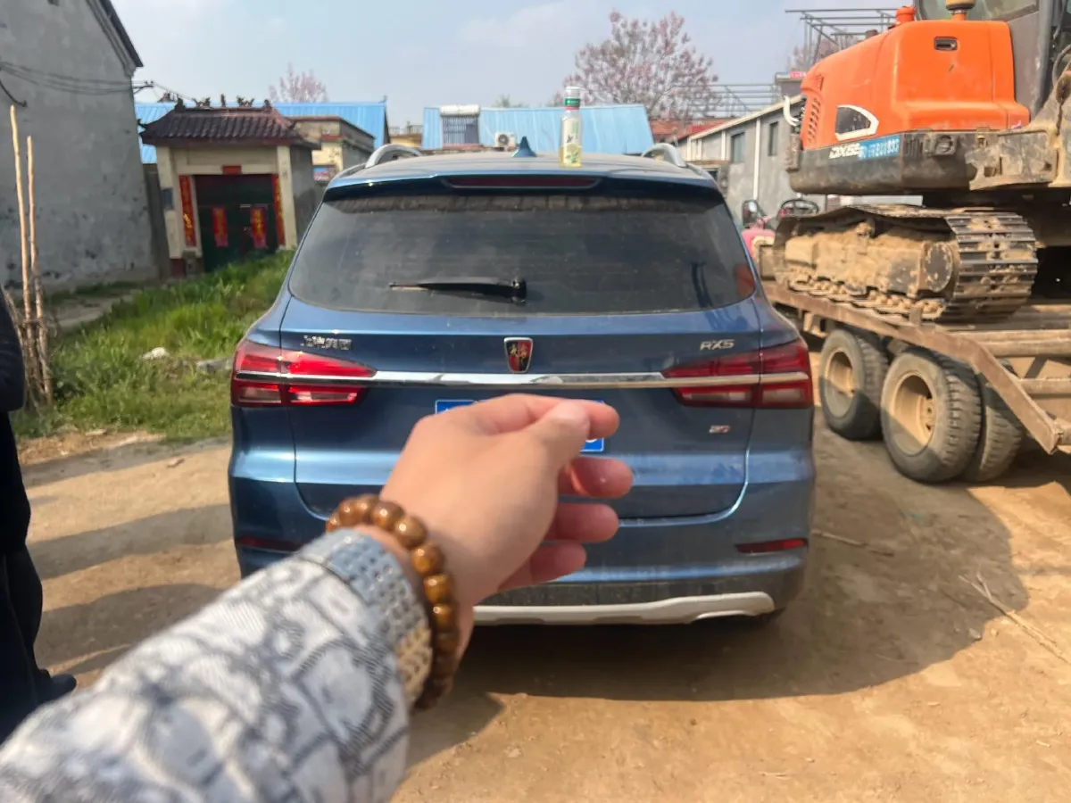 2018 Roewe RX5 1.5T 169HP L4 7DCT,autocango,china used car exporter,china ev exporter,chinese used car exporter,chinese used ev exporter