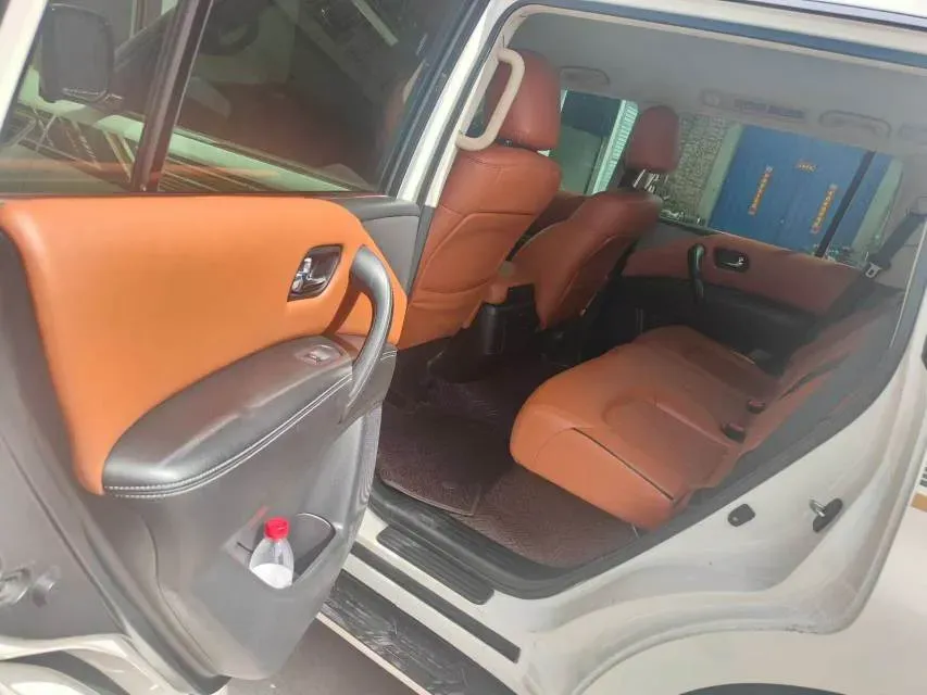 2018 Nissan Patrol 4.0L 279HP V6 7AT,autocango,china used car exporter,china ev exporter,chinese used car exporter,chinese used ev exporter