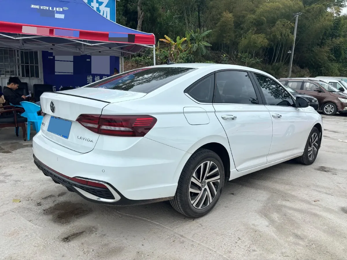 2024 Volkswagen Lavida 1.5T 160HP L4 7DCT,autocango,china used car exporter,china ev exporter,chinese used car exporter,chinese used ev exporter