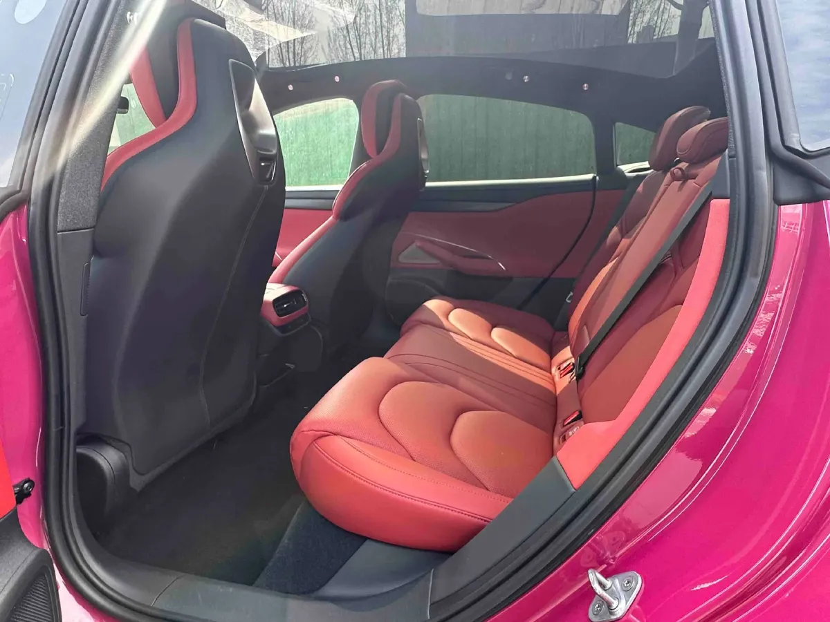 2024 MI SU7 BEV 101KWH,autocango,china used car exporter,china ev exporter,chinese used car exporter,chinese used ev exporter