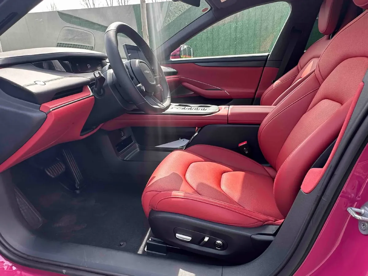 2024 MI SU7 BEV 101KWH,autocango,china used car exporter,china ev exporter,chinese used car exporter,chinese used ev exporter