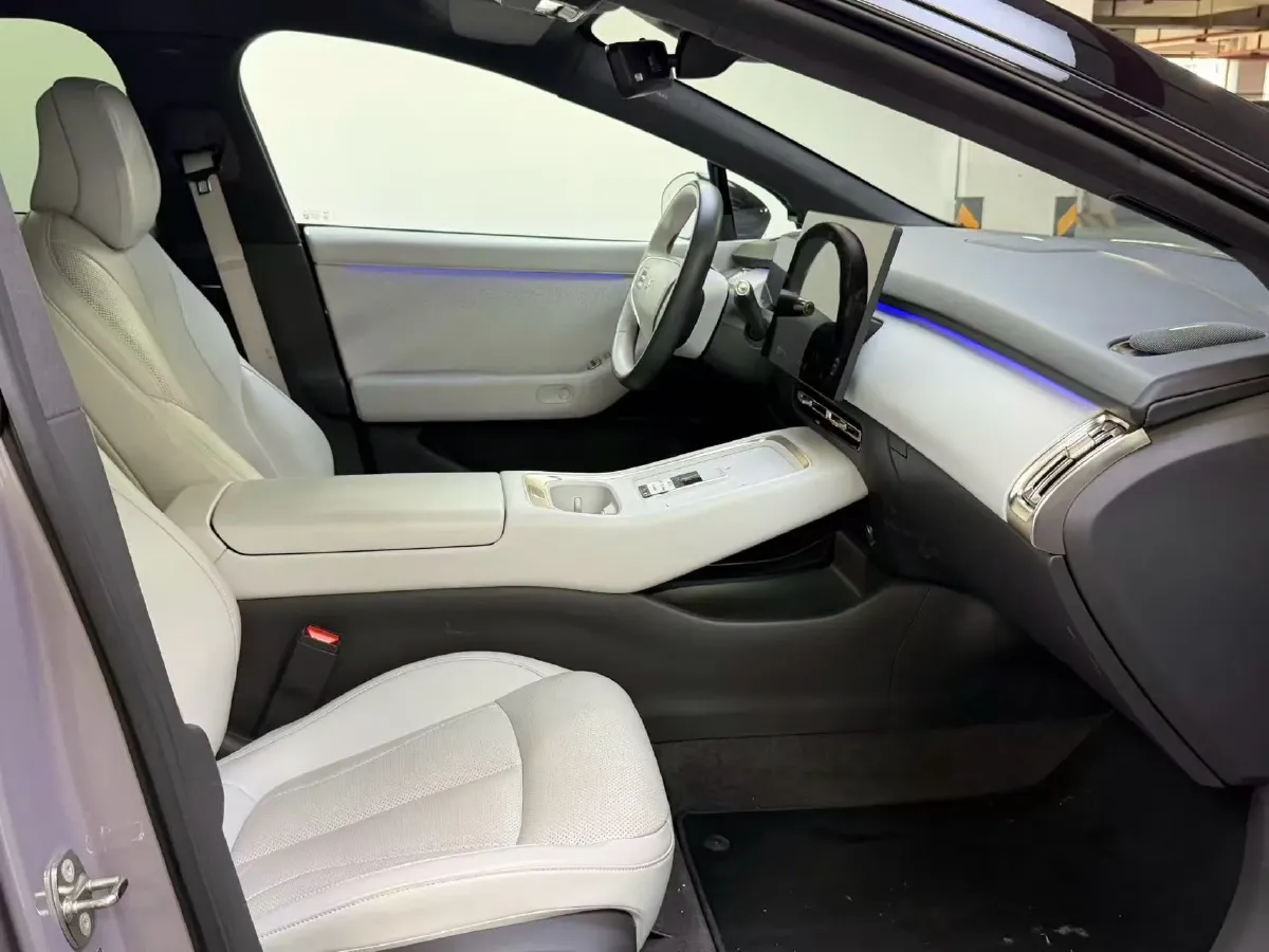 2024 Xpeng P7+ BEV 60.7KWH,autocango,china used car exporter,china ev exporter,chinese used car exporter,chinese used ev exporter