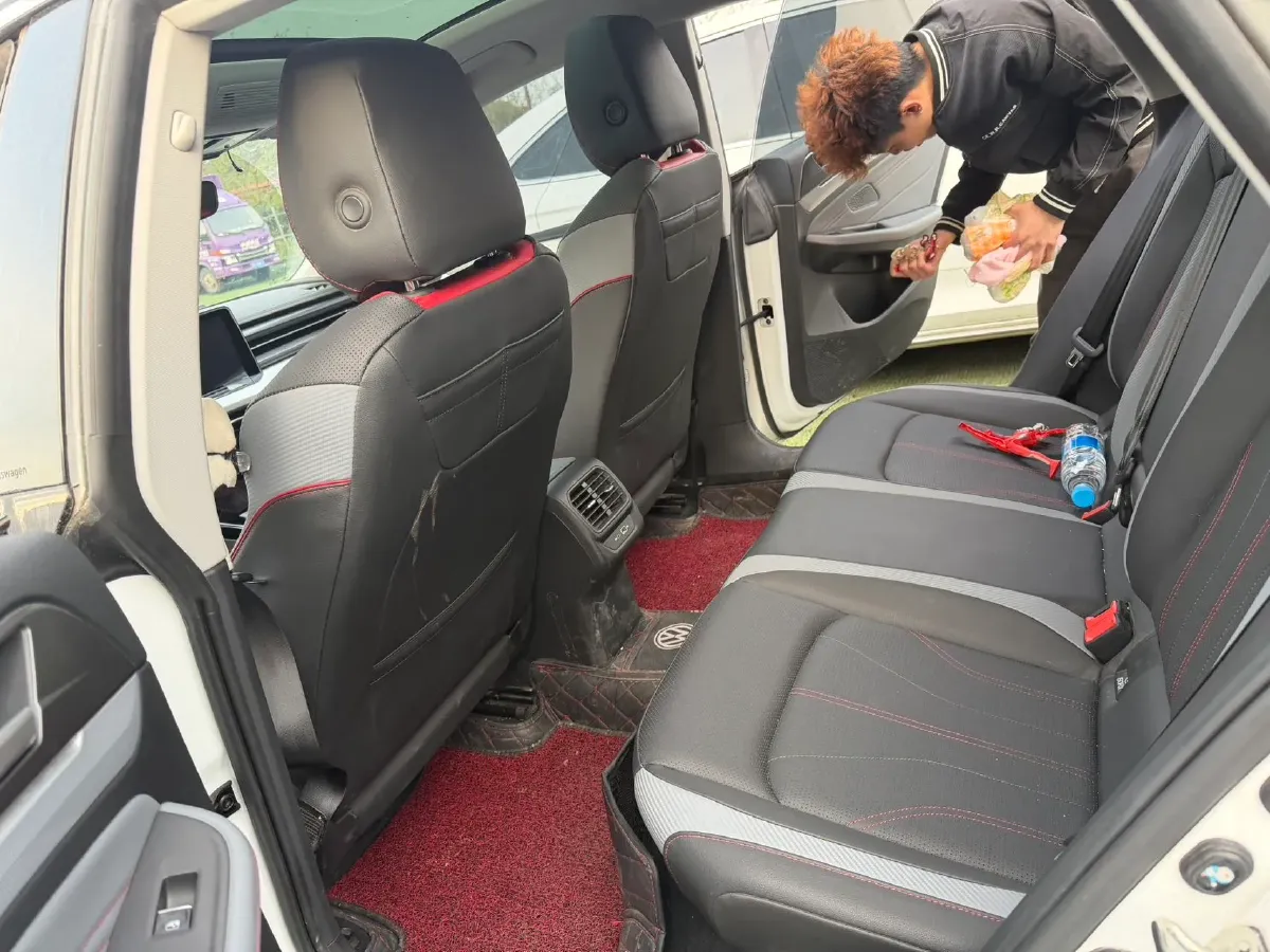 2024 Volkswagen Lamando 1.4T 150HP L4 7DCT,autocango,china used car exporter,china ev exporter,chinese used car exporter,chinese used ev exporter