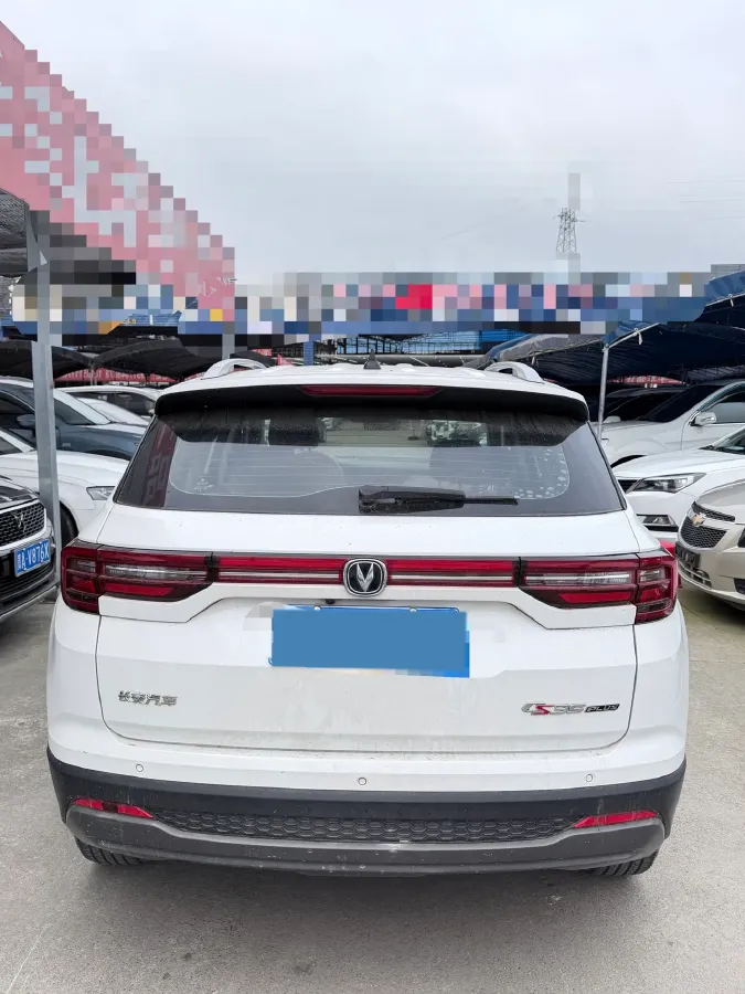 2021 ChangAn CS35 Plus 1.6L 128HP L4 5MT,autocango,china used car exporter,china ev exporter,chinese used car exporter,chinese used ev exporter