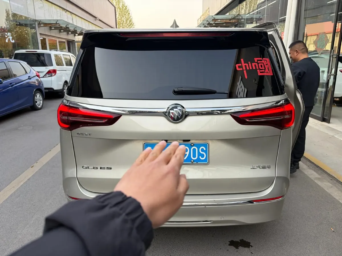 2020 Buick GL8 2.0T 237HP L4 9AT,autocango,china used car exporter,china ev exporter,chinese used car exporter,chinese used ev exporter