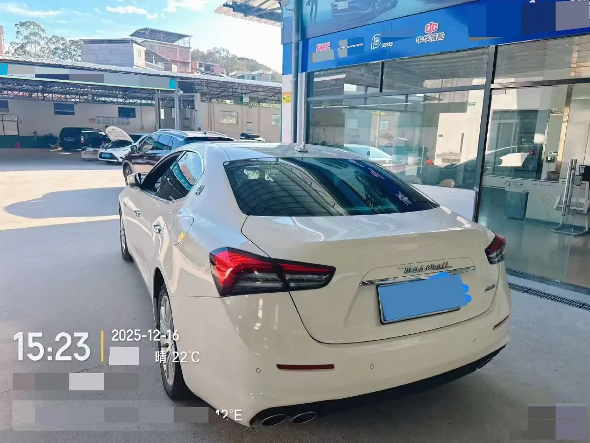 2021 Maserati Ghibli 2.0T 330HP L4 8AT,autocango,china used car exporter,china ev exporter,chinese used car exporter,chinese used ev exporter