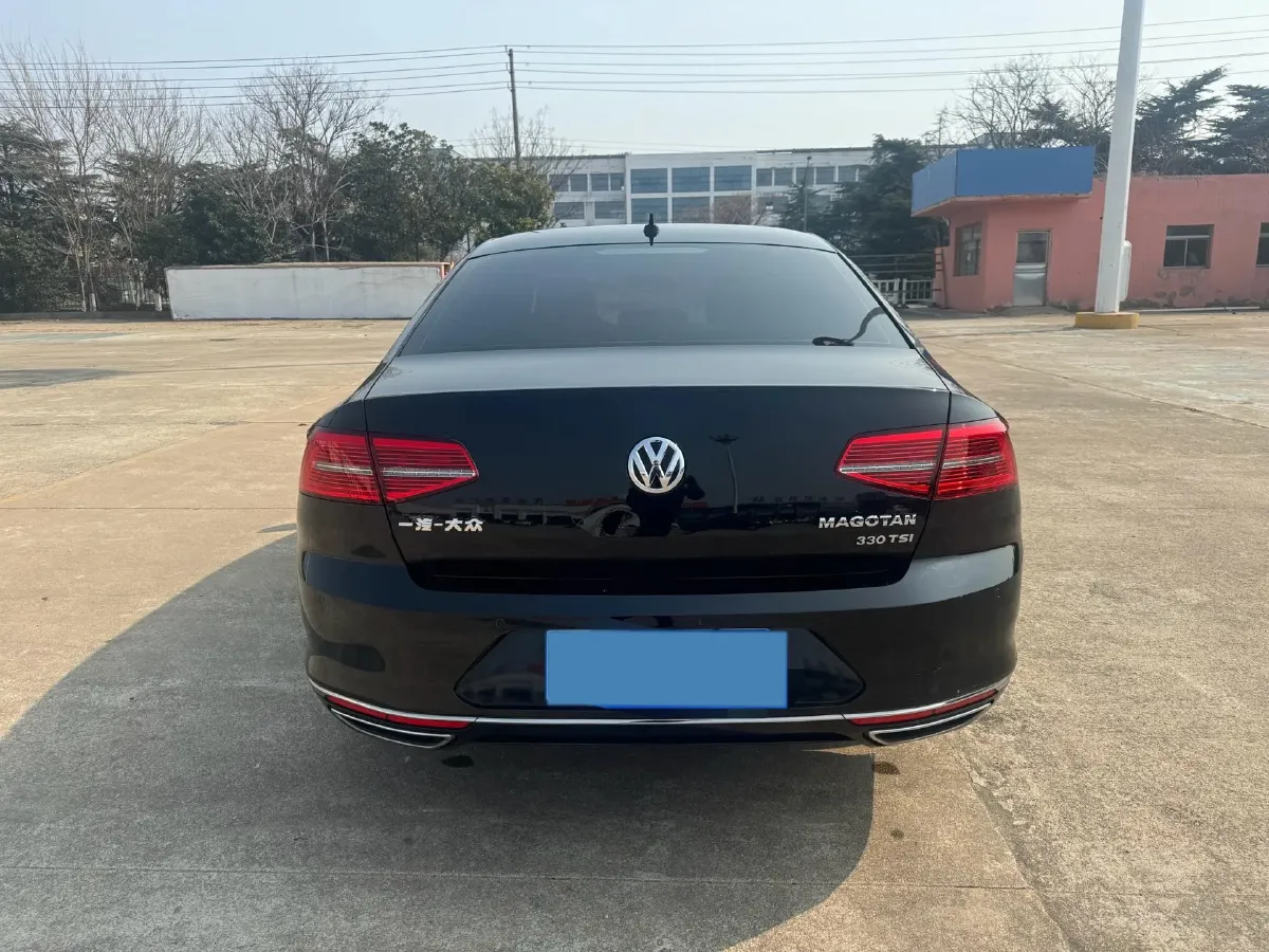 2019 Volkswagen Magotan 2.0T 186HP L4 7DCT,autocango,china used car exporter,china ev exporter,chinese used car exporter,chinese used ev exporter