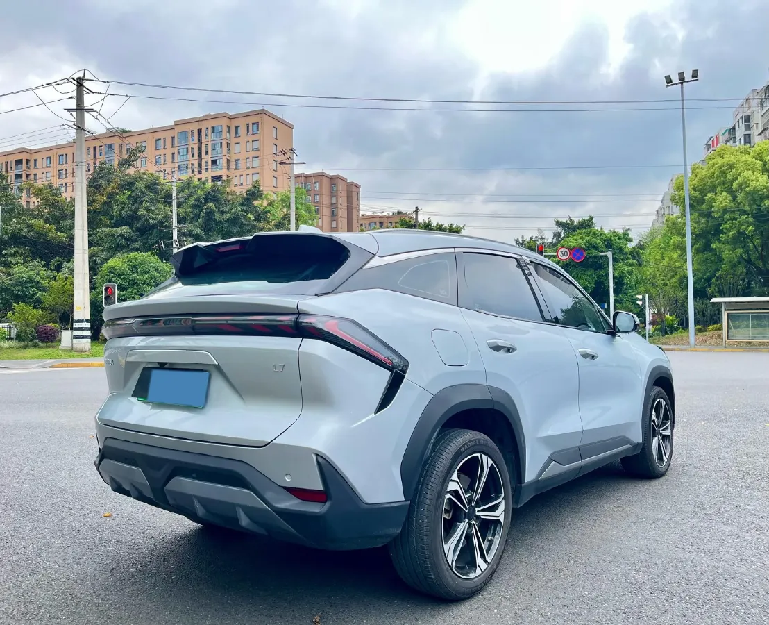 2024 Geely Galaxy L7 1.5T 163HP L4 3DHT PHEV 18.7KWH,autocango,china used car exporter,china ev exporter,chinese used car exporter,chinese used ev exporter