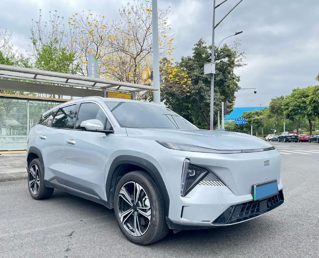2024 Geely Galaxy L7 1.5T 163HP L4 3DHT PHEV 18.7KWH,autocango,china used car exporter,china ev exporter,chinese used car exporter,chinese used ev exporter