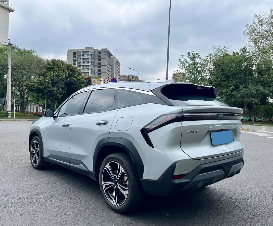 2024 Geely Galaxy L7 1.5T 163HP L4 3DHT PHEV 18.7KWH,autocango,china used car exporter,china ev exporter,chinese used car exporter,chinese used ev exporter