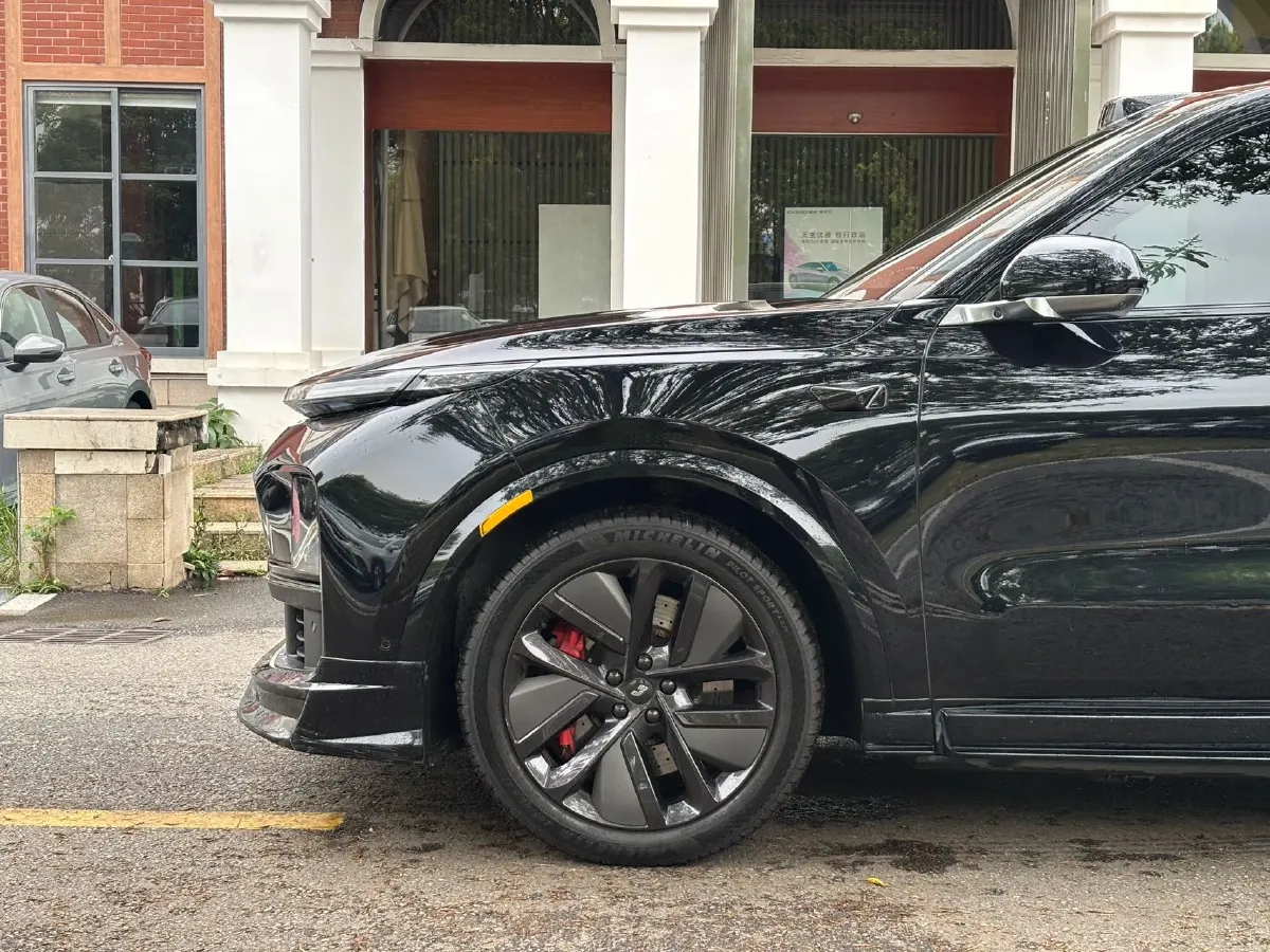 2022 Li L9 Range Extended 154HP REEV 42.6KWH,autocango,china used car exporter,china ev exporter,chinese used car exporter,chinese used ev exporter