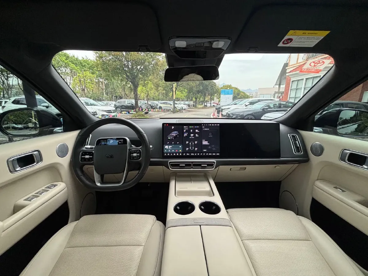 2022 Li L9 Range Extended 154HP REEV 42.6KWH,autocango,china used car exporter,china ev exporter,chinese used car exporter,chinese used ev exporter