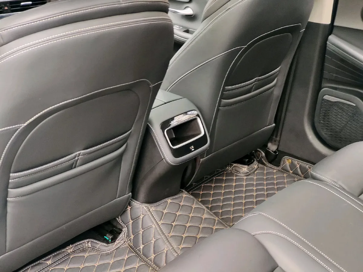 2024 Chery Arrizo 8 1.6T 197HP L4 7DCT,autocango,china used car exporter,china ev exporter,chinese used car exporter,chinese used ev exporter