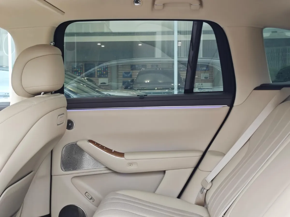 2026 AITO AITO M7 REEV 160HP REEV,autocango,china used car exporter,china ev exporter,chinese used car exporter,chinese used ev exporter