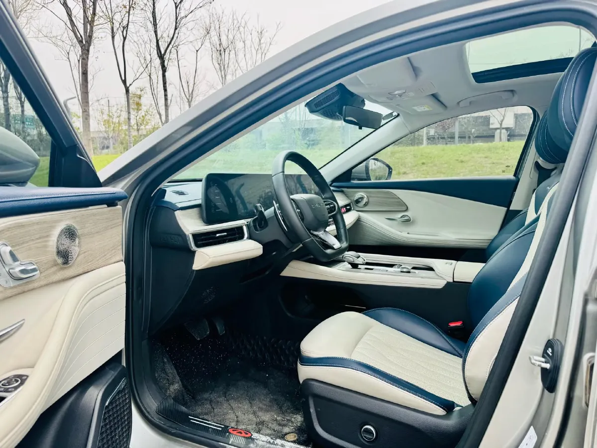 2022 Chery Arrizo 8 1.6T 197HP L4 7DCT,autocango,china used car exporter,china ev exporter,chinese used car exporter,chinese used ev exporter