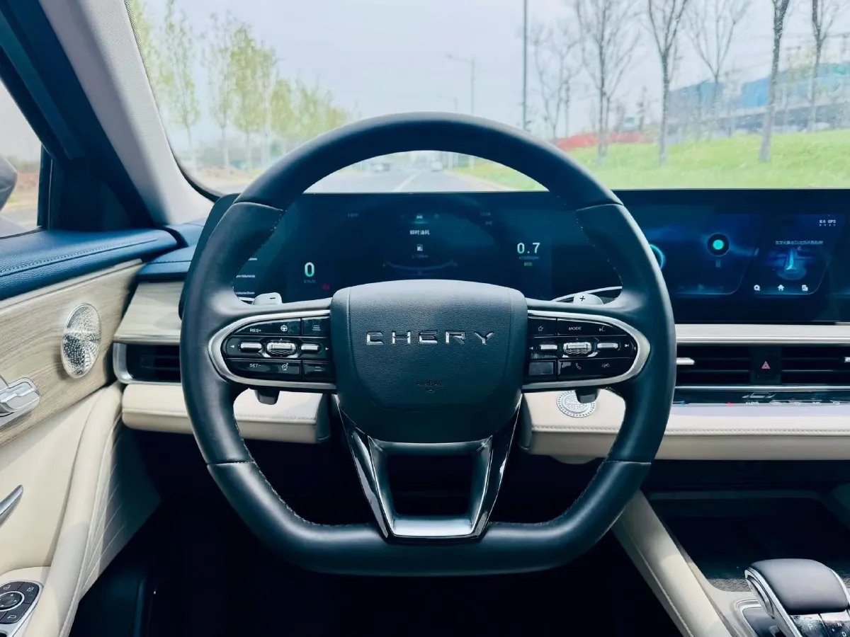 2022 Chery Arrizo 8 1.6T 197HP L4 7DCT,autocango,china used car exporter,china ev exporter,chinese used car exporter,chinese used ev exporter