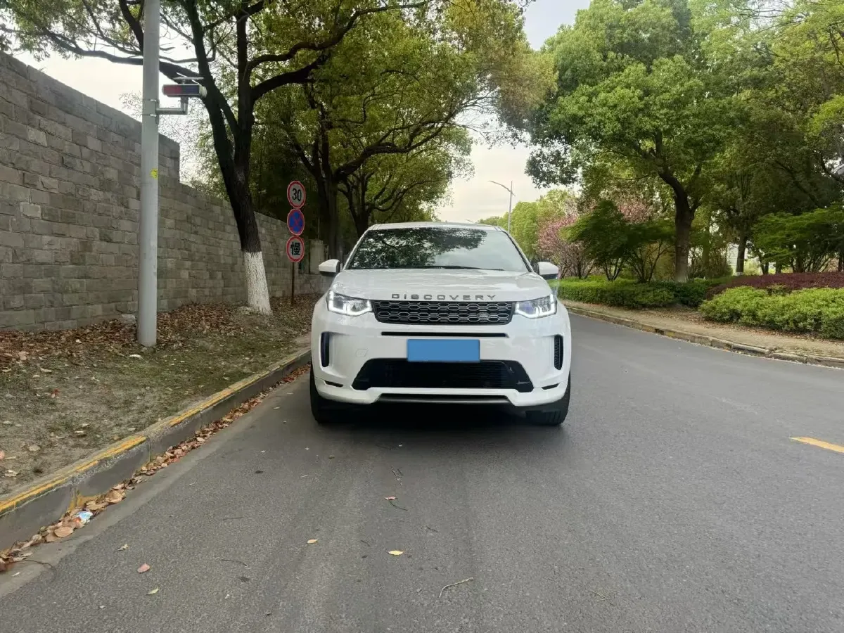 2022 Land Rover Discovery Sport 2.0T 249HP L4 9AT,autocango,china used car exporter,china ev exporter,chinese used car exporter,chinese used ev exporter