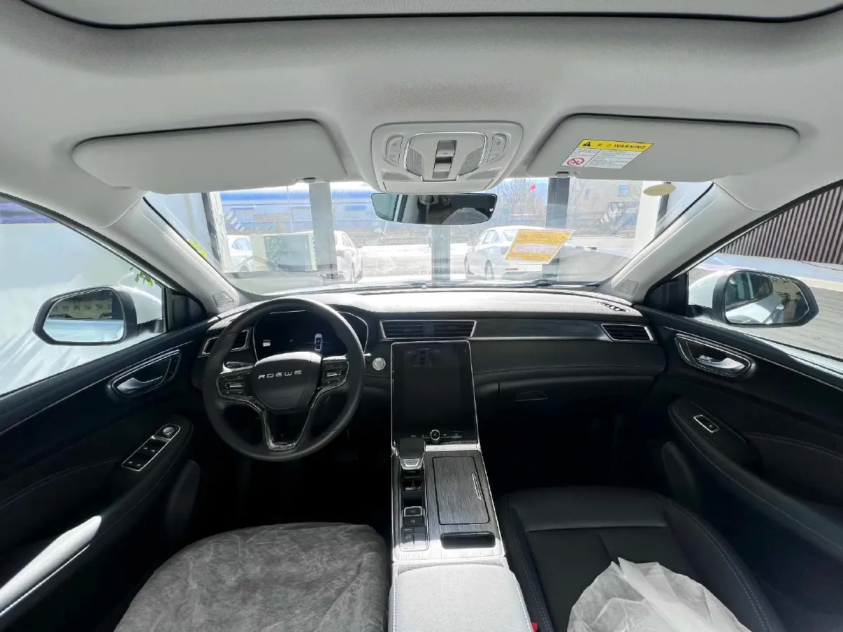 2023 Roewe RX5 1.5T 181HP L4 7DCT,autocango,china used car exporter,china ev exporter,chinese used car exporter,chinese used ev exporter