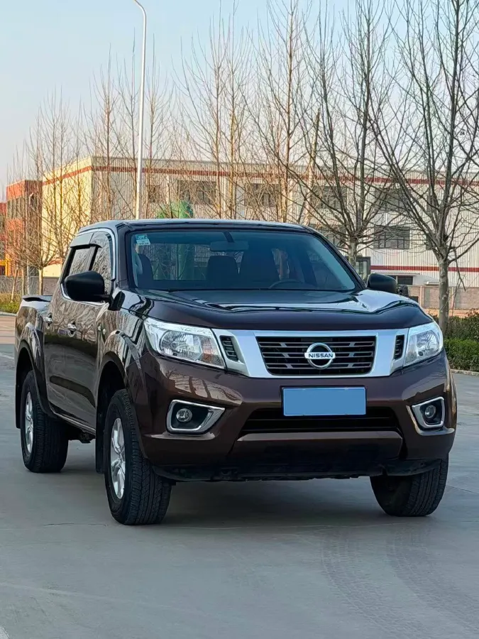 2021 Nissan Navara 2.5L 190HP L4 6MT,autocango,china used car exporter,china ev exporter,chinese used car exporter,chinese used ev exporter