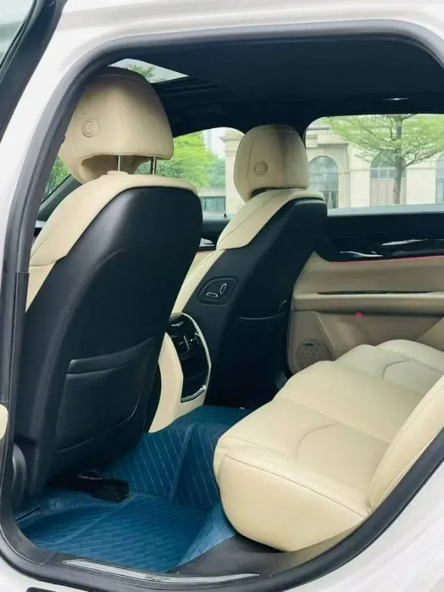 2020 Cadillac CT6 2.0T 241HP L4 10AT,autocango,china used car exporter,china ev exporter,chinese used car exporter,chinese used ev exporter