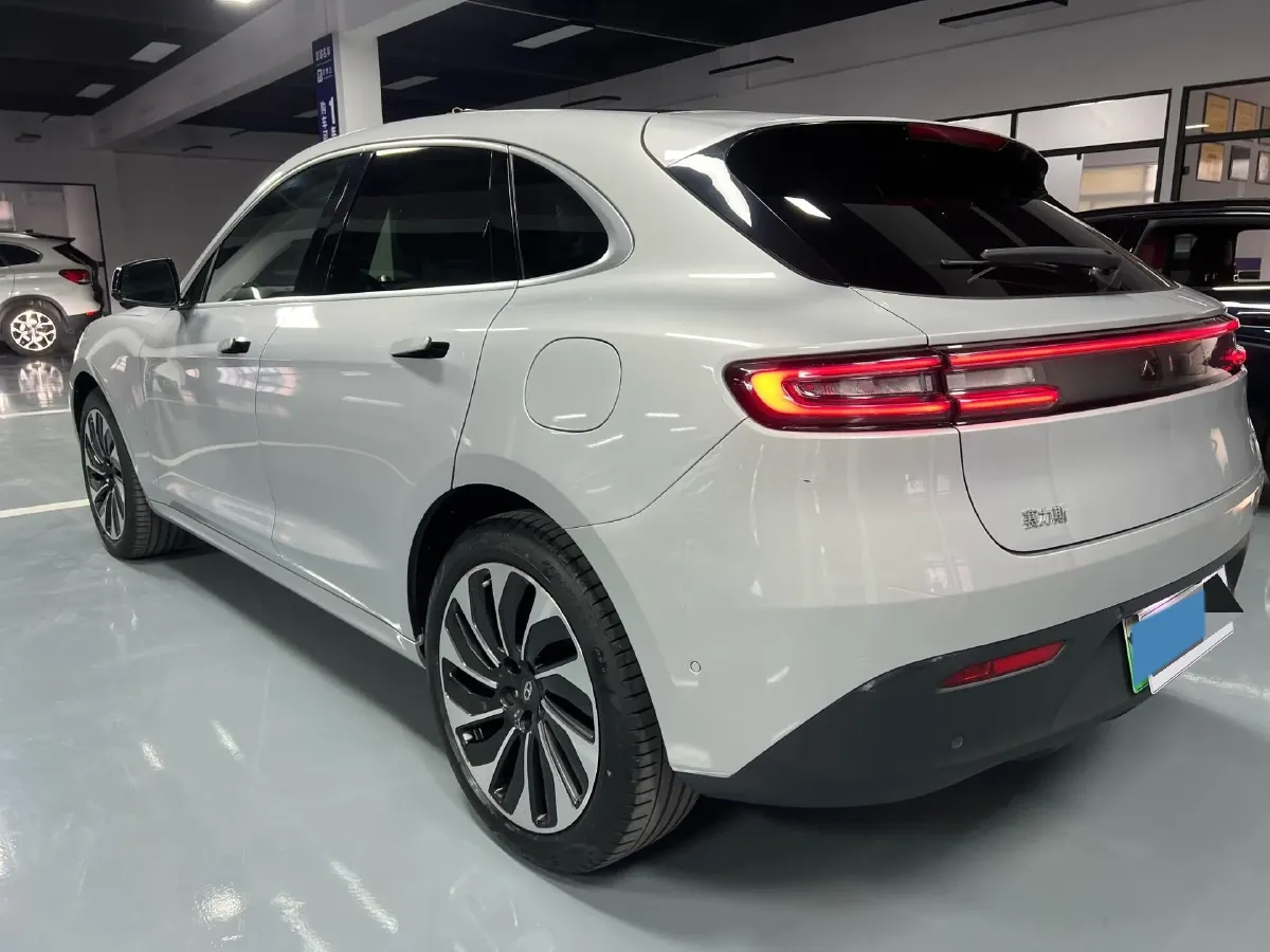 2022 Infiniti Q50L 2.0T 211HP L4 7AT,autocango,china used car exporter,china ev exporter,chinese used car exporter,chinese used ev exporter