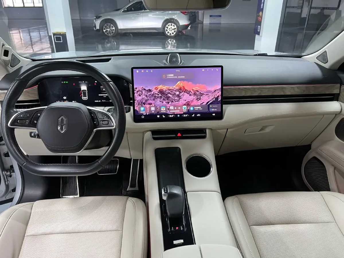 2022 Infiniti Q50L 2.0T 211HP L4 7AT,autocango,china used car exporter,china ev exporter,chinese used car exporter,chinese used ev exporter