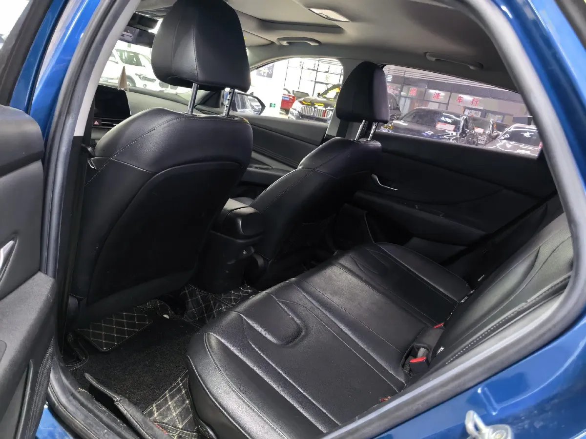 2021 Hyundai Elantra 1.5L 115HP L4 CVT,autocango,china used car exporter,china ev exporter,chinese used car exporter,chinese used ev exporter