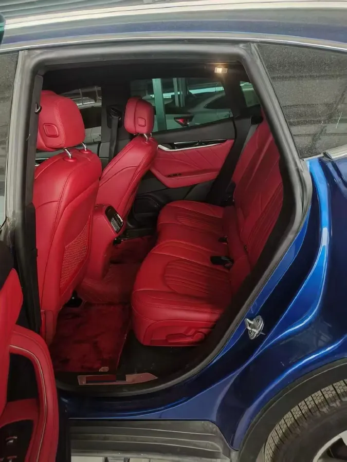 2021 Maserati Levante 3.0T 350HP V6 8AT,autocango,china used car exporter,china ev exporter,chinese used car exporter,chinese used ev exporter