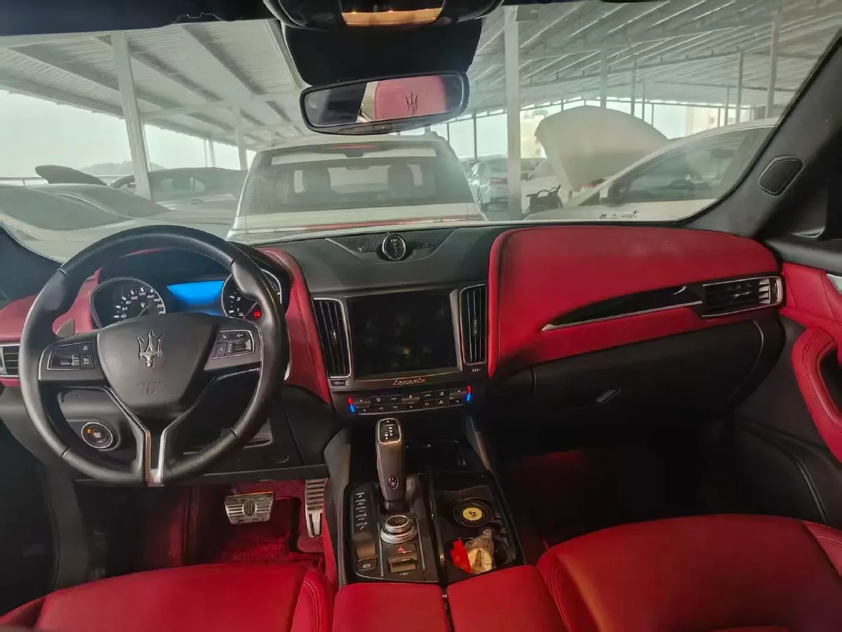 2021 Maserati Levante 3.0T 350HP V6 8AT,autocango,china used car exporter,china ev exporter,chinese used car exporter,chinese used ev exporter