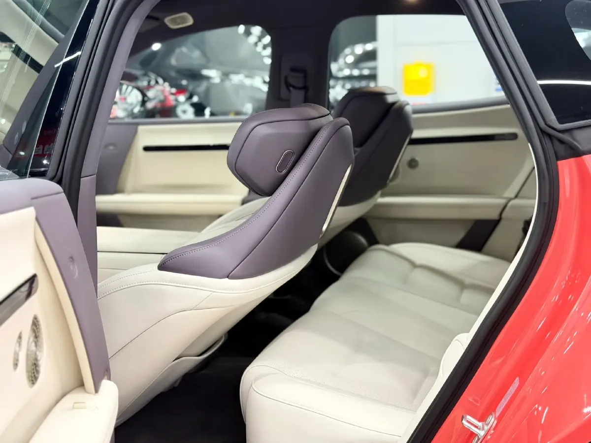 2025 Avatr 06 REEV 156HP REEV,autocango,china used car exporter,china ev exporter,chinese used car exporter,chinese used ev exporter