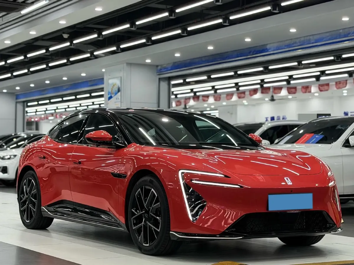 2025 Avatr 06 REEV 156HP REEV,autocango,china used car exporter,china ev exporter,chinese used car exporter,chinese used ev exporter