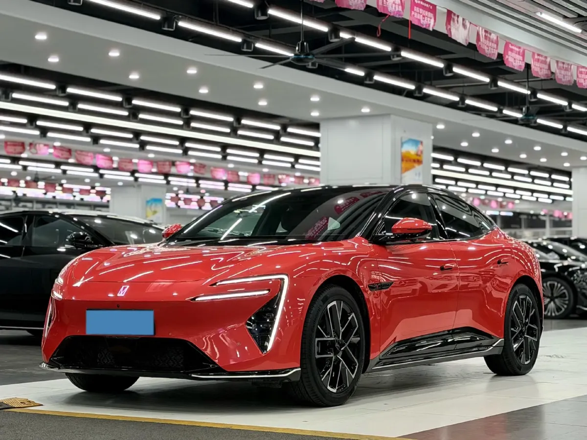 2025 Avatr 06 REEV 156HP REEV,autocango,china used car exporter,china ev exporter,chinese used car exporter,chinese used ev exporter