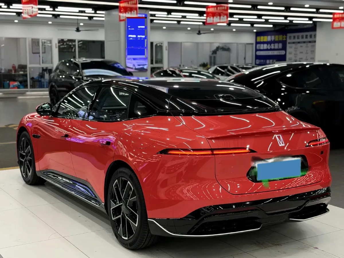 2025 Avatr 06 REEV 156HP REEV,autocango,china used car exporter,china ev exporter,chinese used car exporter,chinese used ev exporter