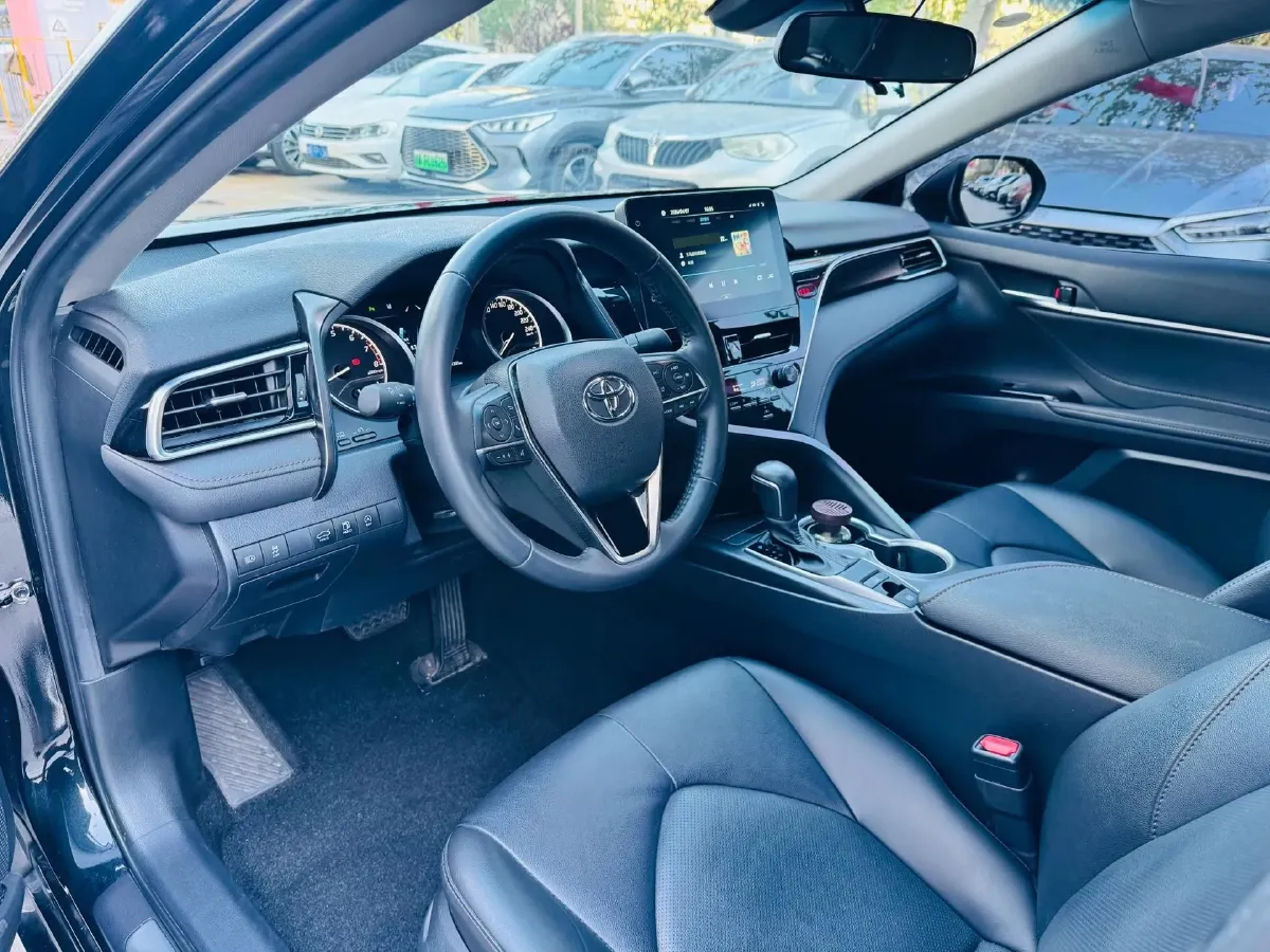 2023 Toyota Camry 2.0L 177HP L4 CVT,autocango,china used car exporter,china ev exporter,chinese used car exporter,chinese used ev exporter