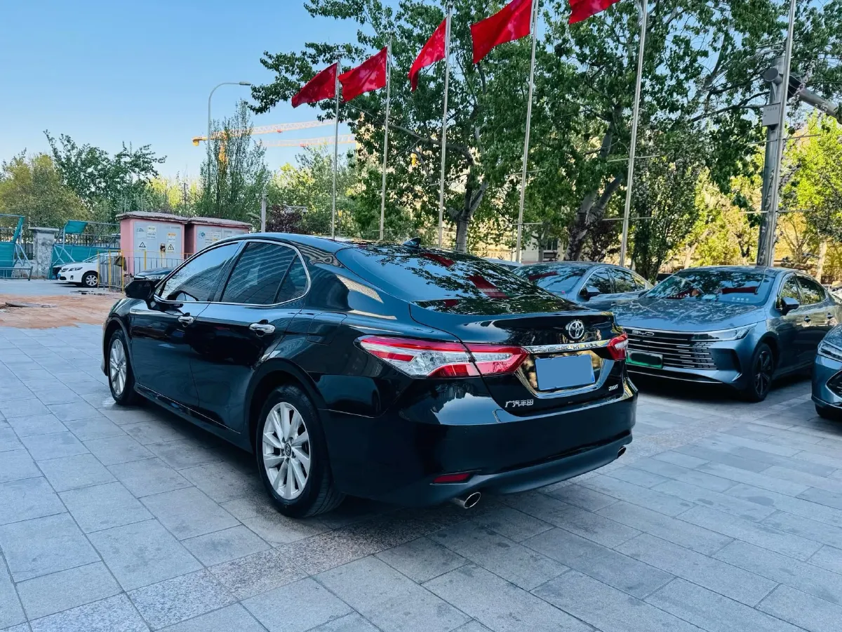 2023 Toyota Camry 2.0L 177HP L4 CVT,autocango,china used car exporter,china ev exporter,chinese used car exporter,chinese used ev exporter
