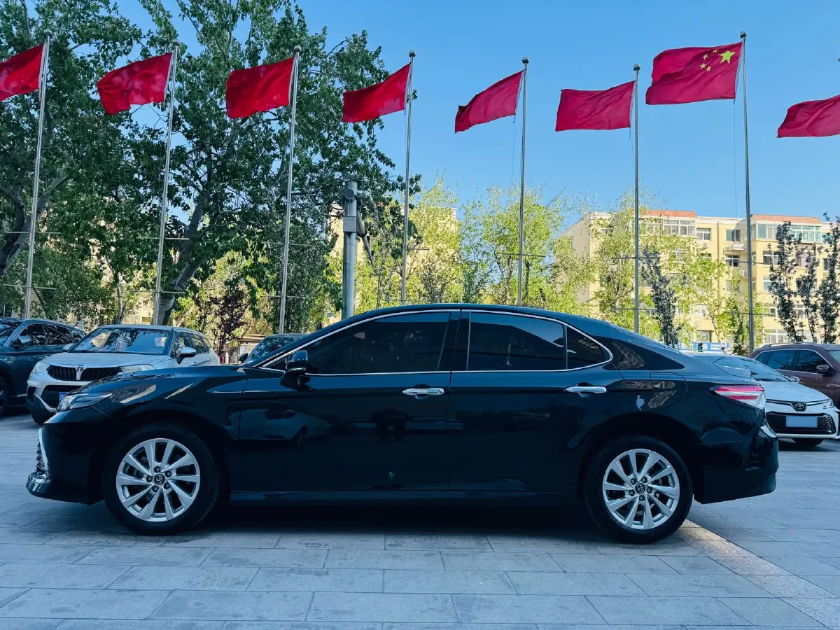 2023 Toyota Camry 2.0L 177HP L4 CVT,autocango,china used car exporter,china ev exporter,chinese used car exporter,chinese used ev exporter