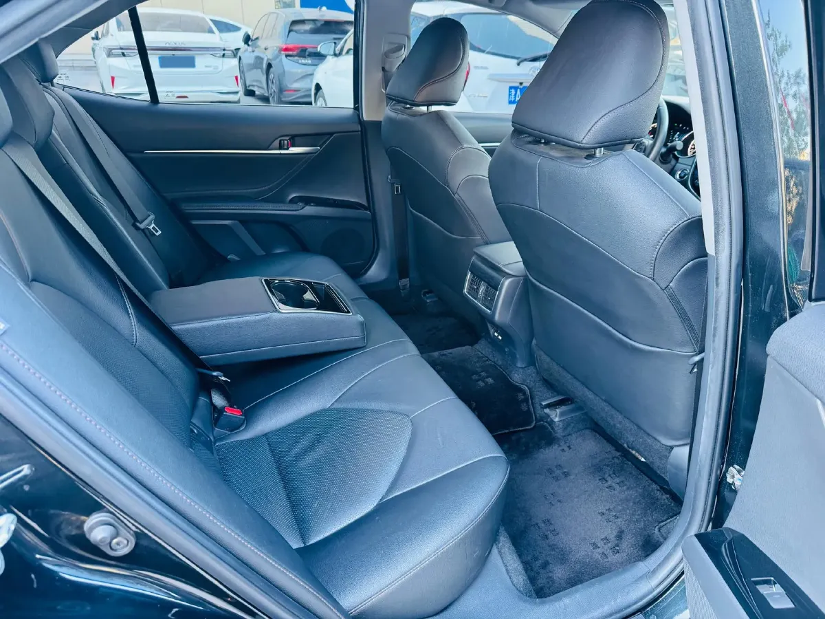 2023 Toyota Camry 2.0L 177HP L4 CVT,autocango,china used car exporter,china ev exporter,chinese used car exporter,chinese used ev exporter