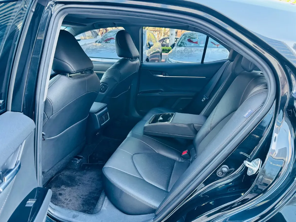 2023 Toyota Camry 2.0L 177HP L4 CVT,autocango,china used car exporter,china ev exporter,chinese used car exporter,chinese used ev exporter