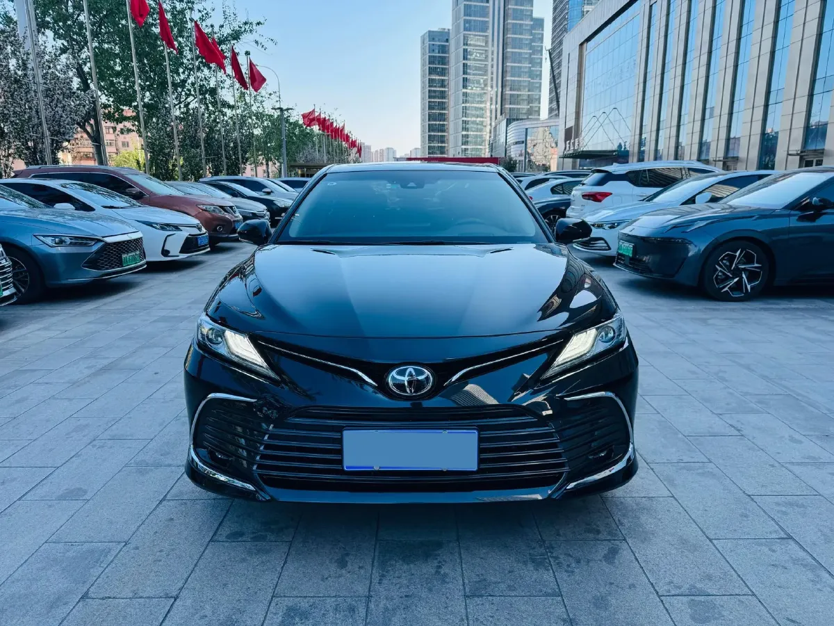 2023 Toyota Camry 2.0L 177HP L4 CVT,autocango,china used car exporter,china ev exporter,chinese used car exporter,chinese used ev exporter