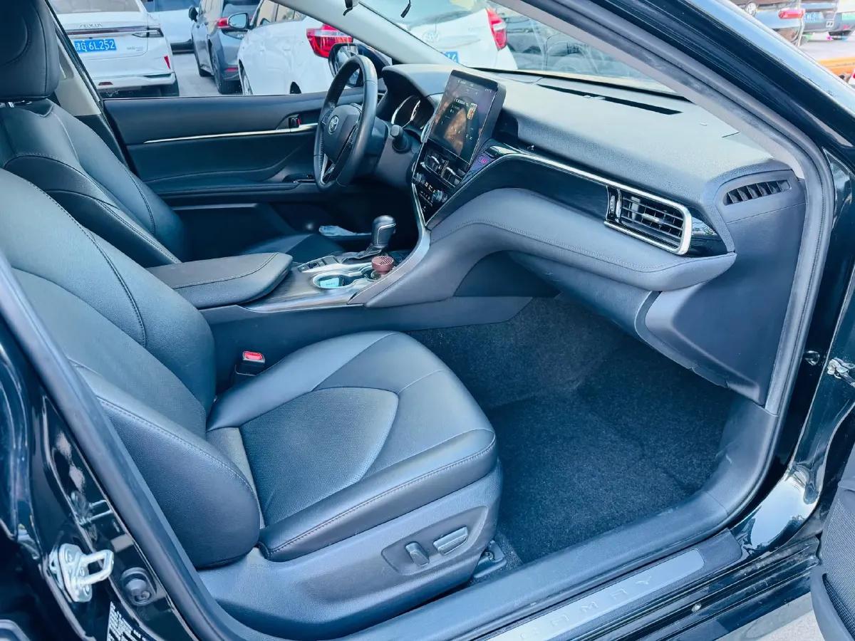 2023 Toyota Camry 2.0L 177HP L4 CVT,autocango,china used car exporter,china ev exporter,chinese used car exporter,chinese used ev exporter