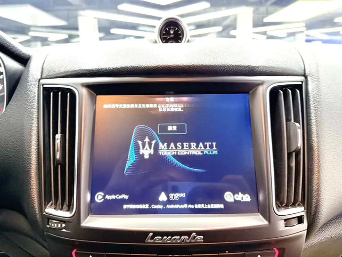 2018 Jaguar XJ 3.0T 340HP V6 8AT,autocango,china used car exporter,china ev exporter,chinese used car exporter,chinese used ev exporter